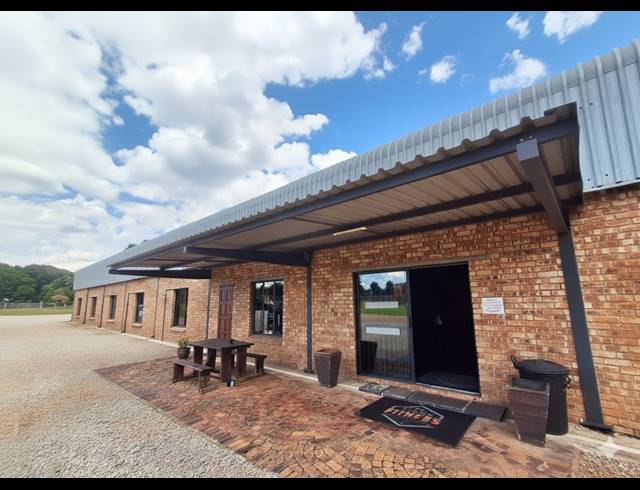 1,000M² INVESTMENT FOR SALE IN BENONI NORTH